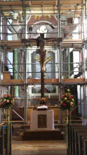 Stadtkirche Großröhrsdorf Altar mit Gerüst